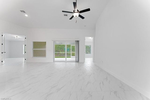 1042 Cheney AVE S, Lehigh Acres, FL 33974