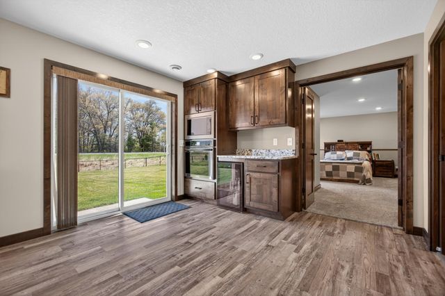 25695 Euclid Avenue, Wyoming, MN 55092