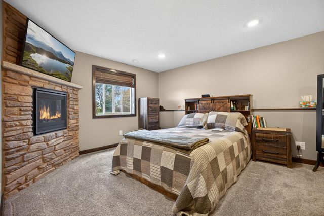 25695 Euclid Avenue, Wyoming, MN 55092