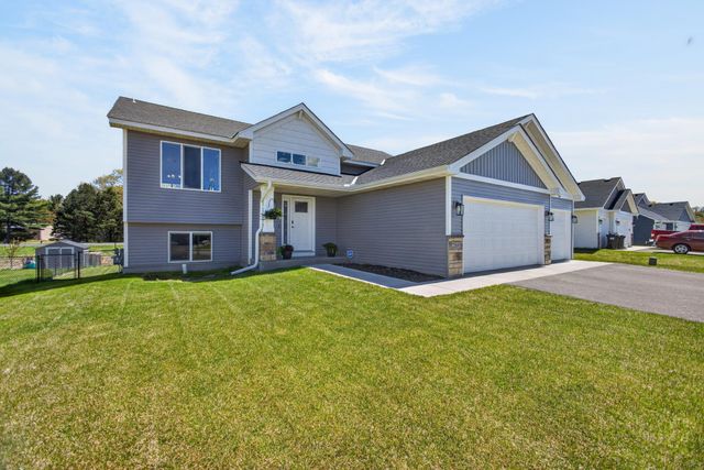 25695 Euclid Avenue, Wyoming, MN 55092