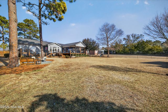 613 Long Leaf Acres Drive, Wilmington, NC 28405