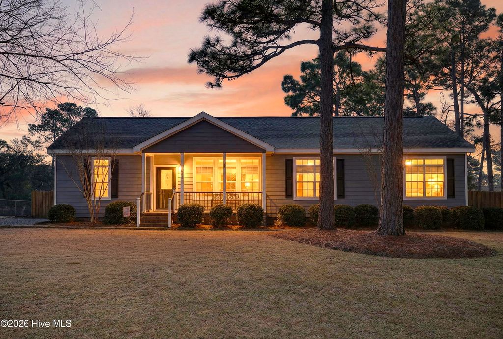 613 Long Leaf Acres Drive, Wilmington, NC 28405