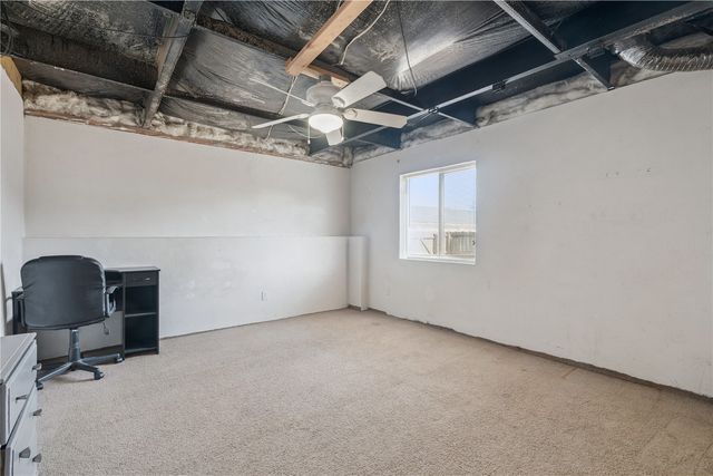 422 S Jackson Street, Lisbon, IA 52253