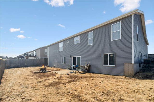 422 S Jackson Street, Lisbon, IA 52253