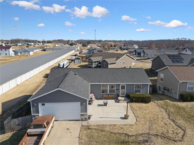 422 S Jackson Street, Lisbon, IA 52253