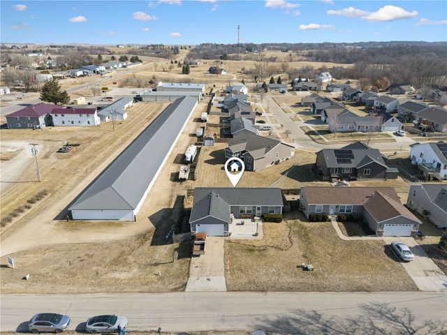 422 S Jackson Street, Lisbon, IA 52253