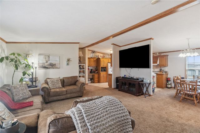 422 S Jackson Street, Lisbon, IA 52253