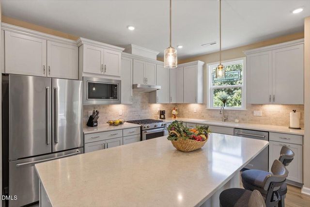 90 Shadowbrook Trail, Clayton, NC 27520