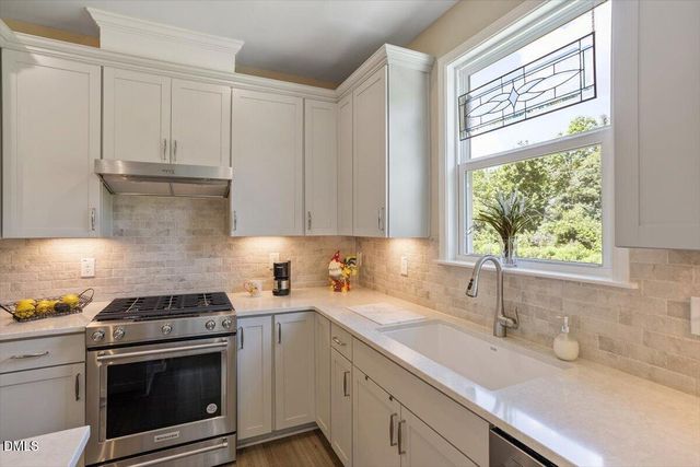90 Shadowbrook Trail, Clayton, NC 27520