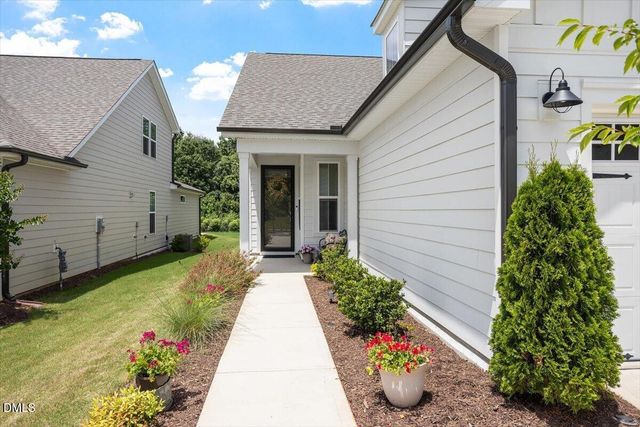 90 Shadowbrook Trail, Clayton, NC 27520
