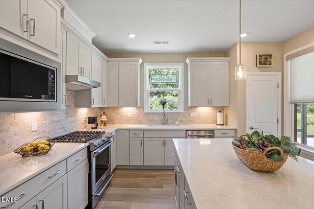90 Shadowbrook Trail, Clayton, NC 27520
