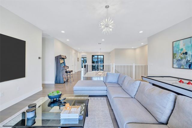 8553 Shoreacres St, Boca Raton, FL 33434