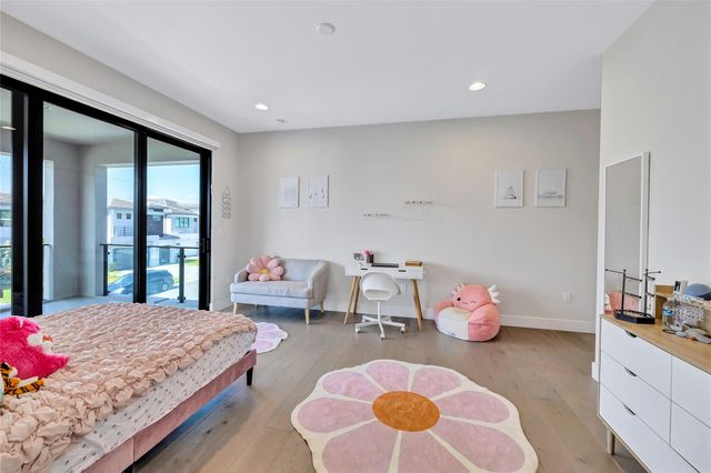 8553 Shoreacres St, Boca Raton, FL 33434