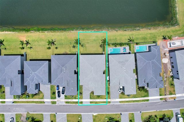 8553 Shoreacres St, Boca Raton, FL 33434