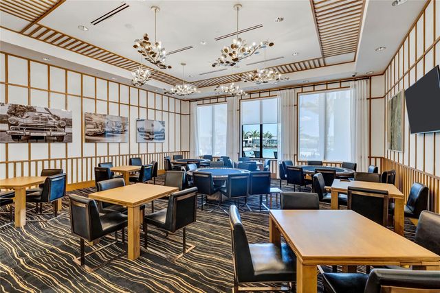 8553 Shoreacres St, Boca Raton, FL 33434