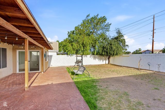 8431 W Wethersfield Road, Peoria, AZ 85381