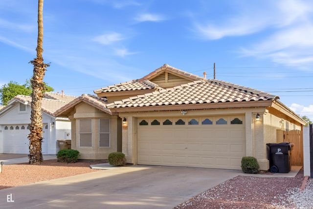 8431 W Wethersfield Road, Peoria, AZ 85381