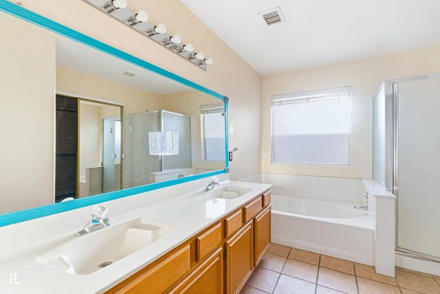 8431 W Wethersfield Road, Peoria, AZ 85381