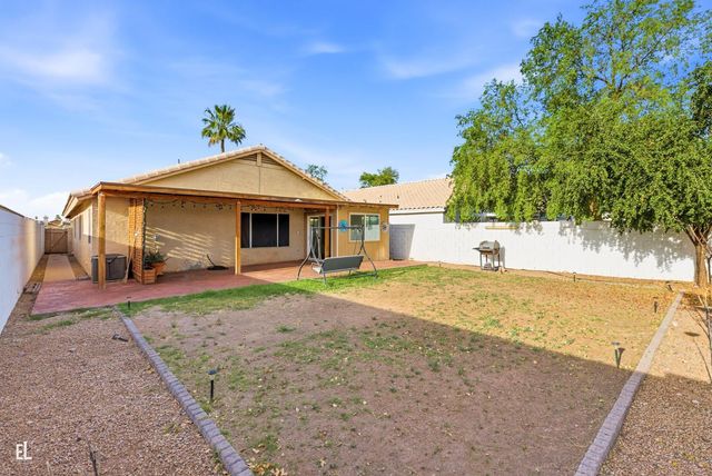 8431 W Wethersfield Road, Peoria, AZ 85381