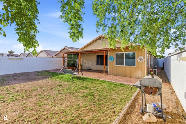 8431 W Wethersfield Road, Peoria, AZ 85381