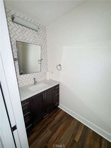 12705 W Bluff Creek Drive 2, Playa Vista, CA 90094