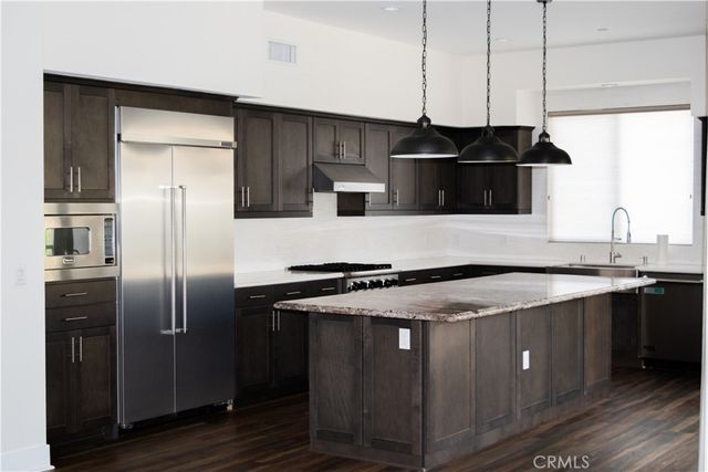 12705 W Bluff Creek Drive 2, Playa Vista, CA 90094