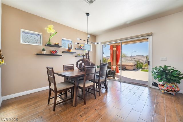 2893 Foxtail Creek Avenue, Henderson, NV 89052