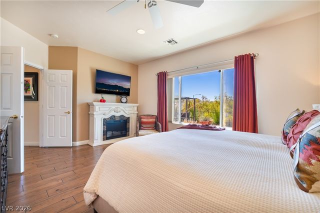 2893 Foxtail Creek Avenue, Henderson, NV 89052