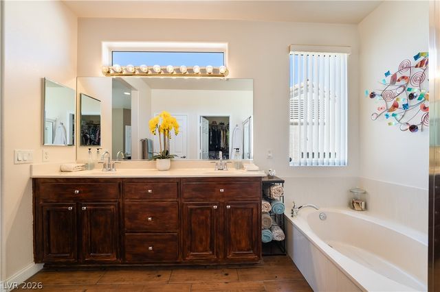 2893 Foxtail Creek Avenue, Henderson, NV 89052