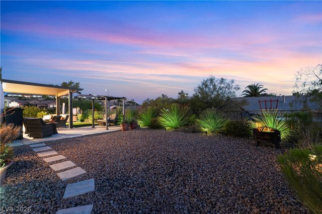 2893 Foxtail Creek Avenue, Henderson, NV 89052