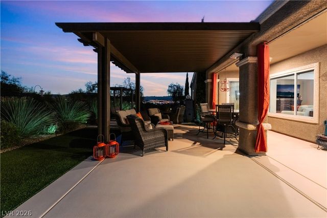 2893 Foxtail Creek Avenue, Henderson, NV 89052