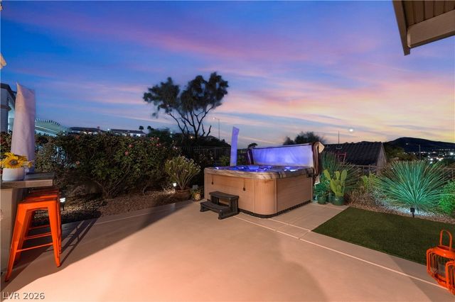 2893 Foxtail Creek Avenue, Henderson, NV 89052