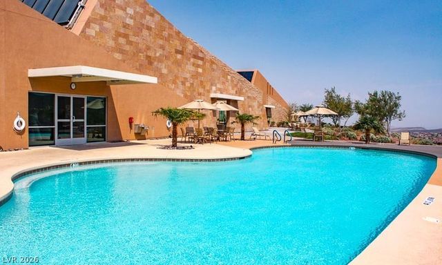 2893 Foxtail Creek Avenue, Henderson, NV 89052