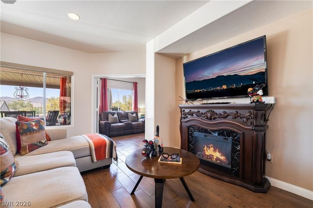 2893 Foxtail Creek Avenue, Henderson, NV 89052