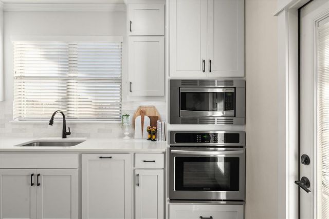 1361 Pineridge Circle, Piedmont, OK 73078