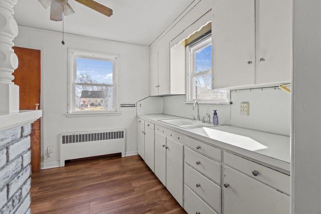 648 ROOSEVELT STREET, Neenah, WI 54956