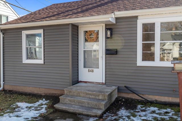 648 ROOSEVELT STREET, Neenah, WI 54956