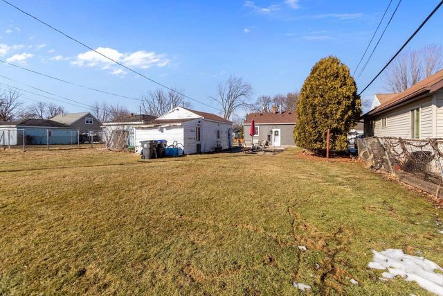 648 ROOSEVELT STREET, Neenah, WI 54956