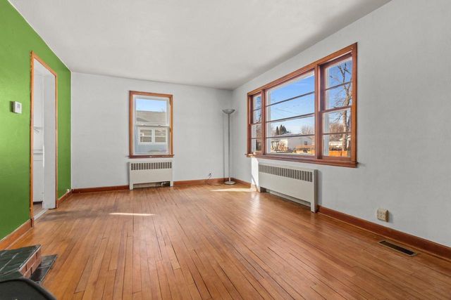 648 ROOSEVELT STREET, Neenah, WI 54956