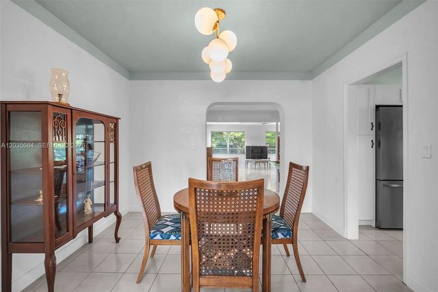 2420 SW 21st Ave, Miami, FL 33145