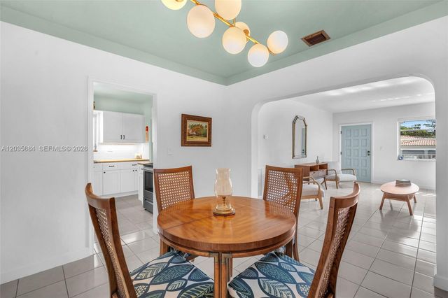 2420 SW 21st Ave, Miami, FL 33145