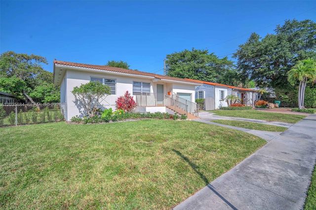 2420 SW 21st Ave, Miami, FL 33145