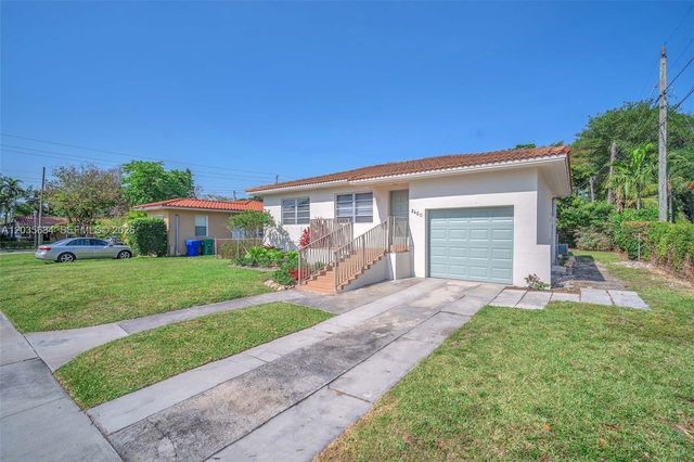 2420 SW 21st Ave, Miami, FL 33145