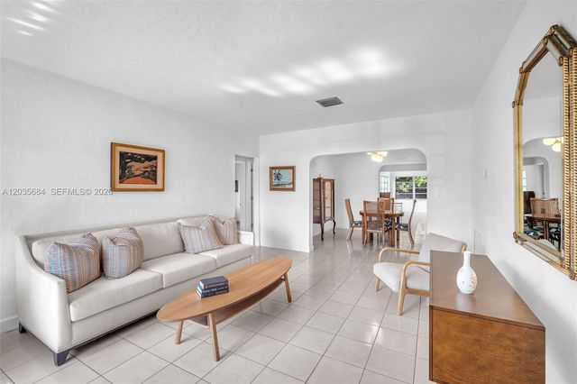 2420 SW 21st Ave, Miami, FL 33145