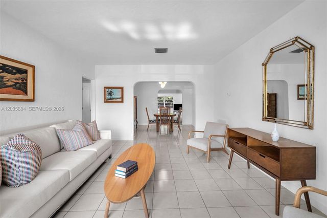 2420 SW 21st Ave, Miami, FL 33145