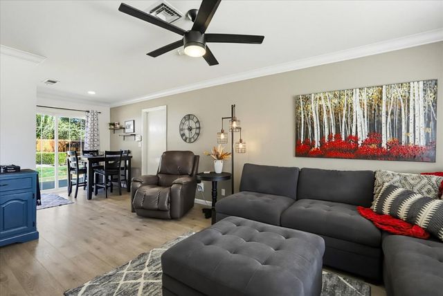 5204 Chicago Ave, Fair Oaks, CA 95628