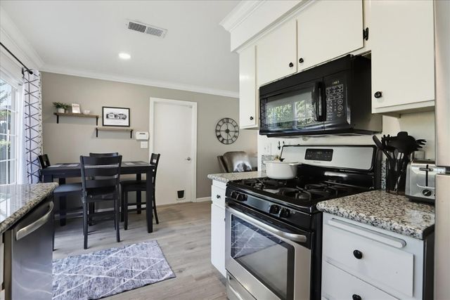5204 Chicago Ave, Fair Oaks, CA 95628