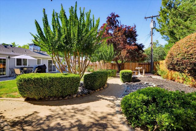 5204 Chicago Ave, Fair Oaks, CA 95628