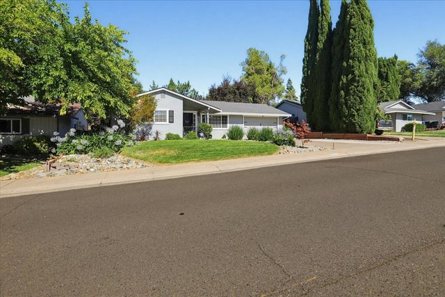 5204 Chicago Ave, Fair Oaks, CA 95628