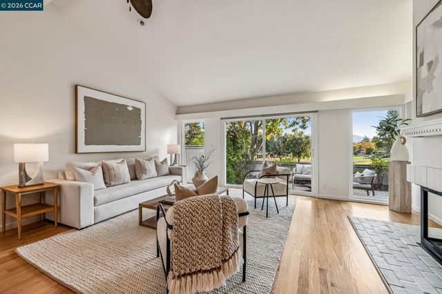 511 Rolling Hills Ln, Danville, CA 94526